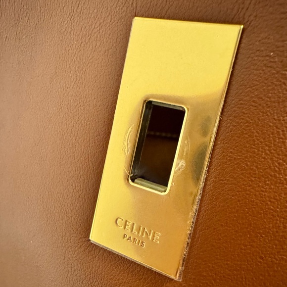 Celine Teen Bucket Bag - Picture 9 of 15